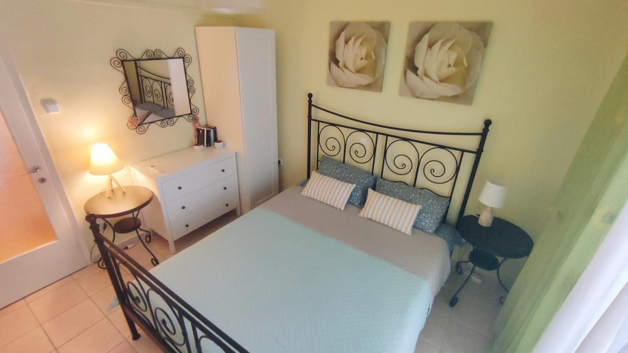 Cosy By The Sea Apartment