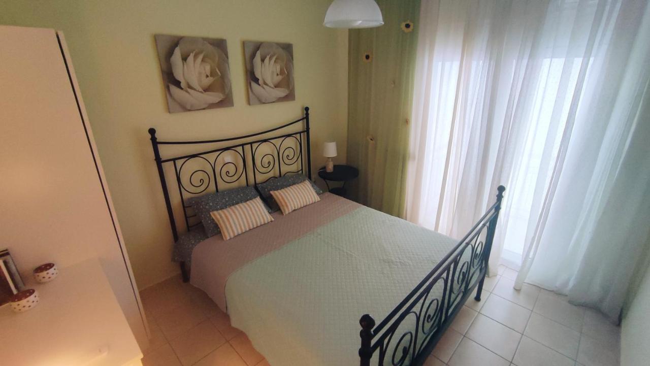 Cosy By The Sea Apartment *